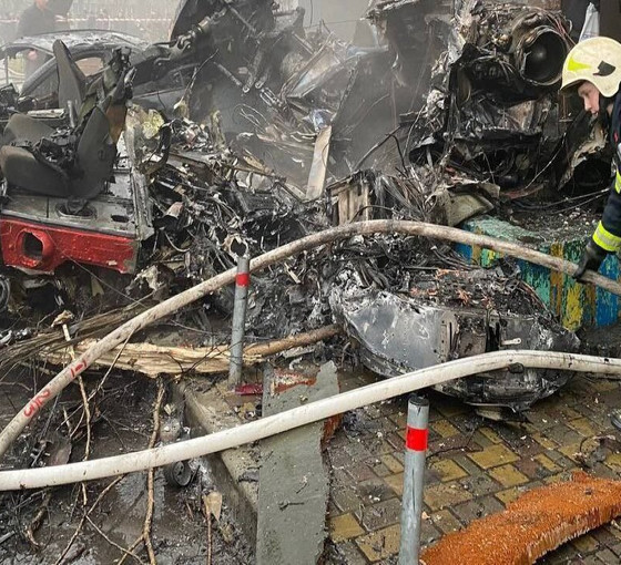 Ukrayna'da helikopter kazası: İçişleri Bakanı dahil 14 kişi öldü