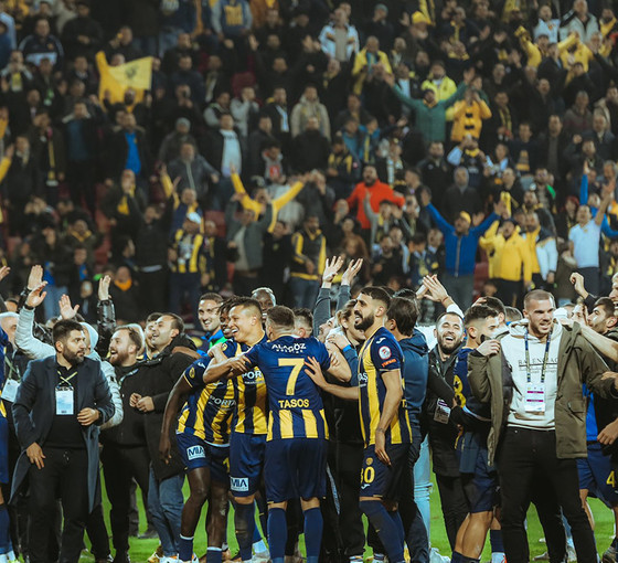 Beşiktaş kupaya erken veda etti, Ankaragücü 22 yıl sonra çeyrek finalde