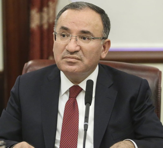 Bakan Bozdağ'dan 'Erdoğan'ın aday olması anayasal haktır' açıklaması