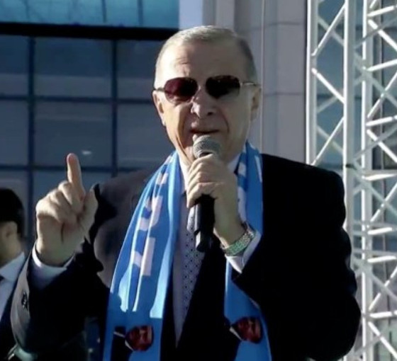 Erdoğan'dan Miçotakis'e: Bir yanlış yapmaya kalkarsan çılgın Türkler yürür