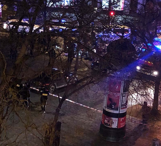 Paris'te bir kişi polisin açtığı ateş sonucu öldü