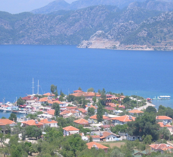 Ege'de doğası ve sakin yaşamıyla öne çıkan altı kasaba