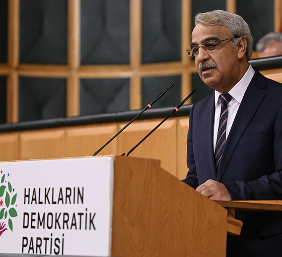 Sancar'dan Bahçeli'ye 'kapatma' yanıtı: 'Tonlarca kilit getirseniz hepsini açarız'