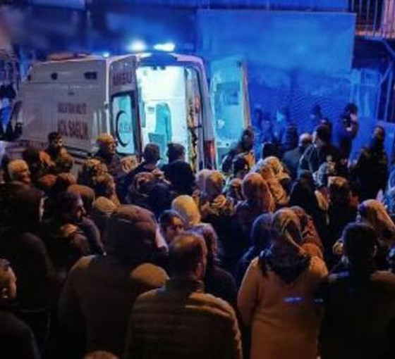 Hakkari'de kadın cinayeti: Evinde boğazı kesilmiş halde bulundu