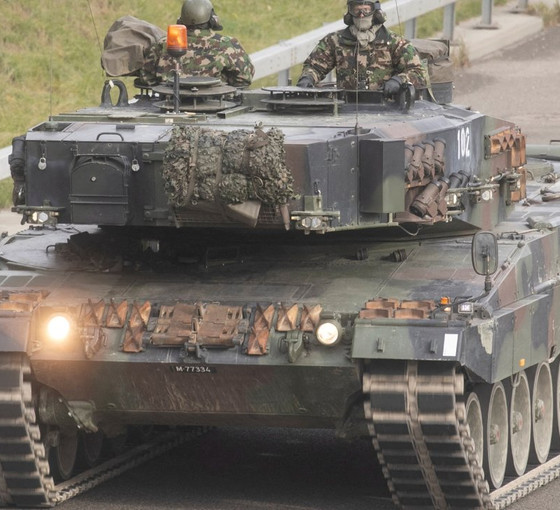 Almanya'nın Ukrayna'ya tank gönderme kararına kim, ne dedi?