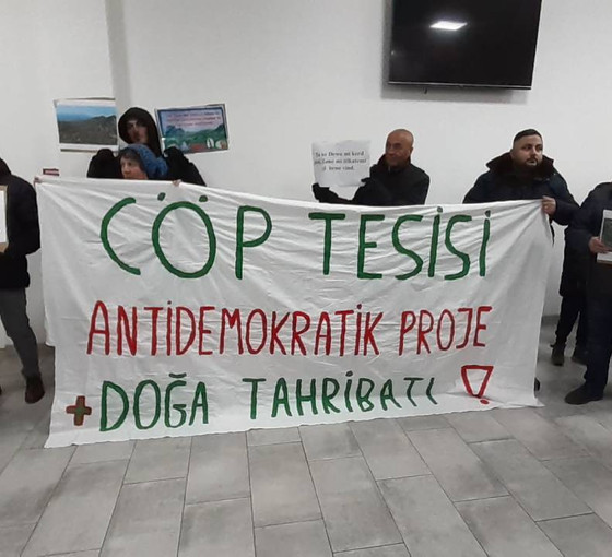 Almanya’da Dersim belediye başkanlarına 'çöp tesisi' protestosu