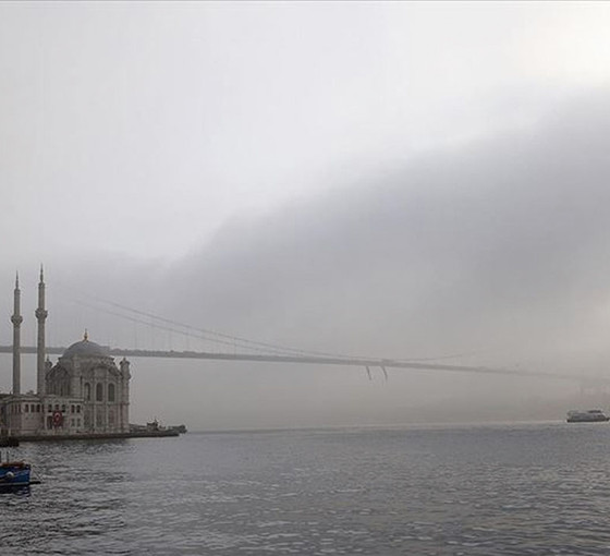 İstanbul Boğazı'nda gemi trafiği yeniden açıldı