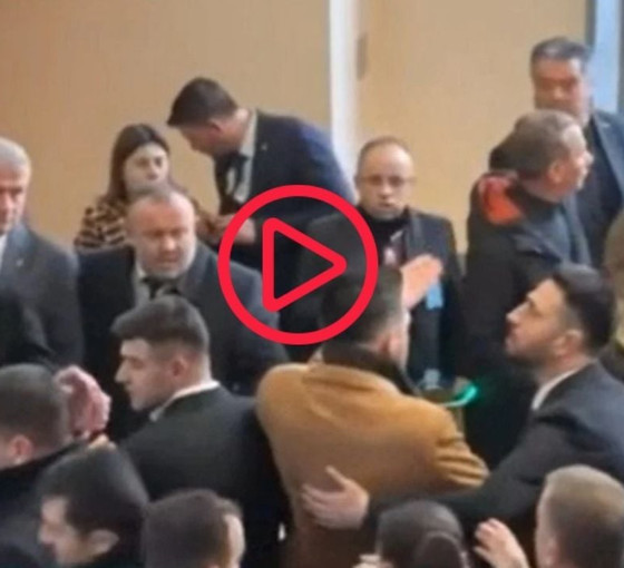 Meclis'te arbede: Erdoğan'a ulaşmak isteyenlere polis müdahalesi