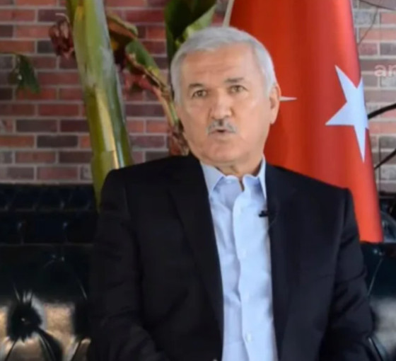 AKP kurucularından Albayrak: Yakında partiden istifalar başlayacak