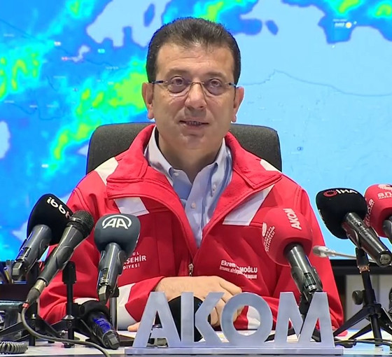 İmamoğlu'ndan kar uyarısı: Mecbur kalmadıkça dışarı çıkmayalım