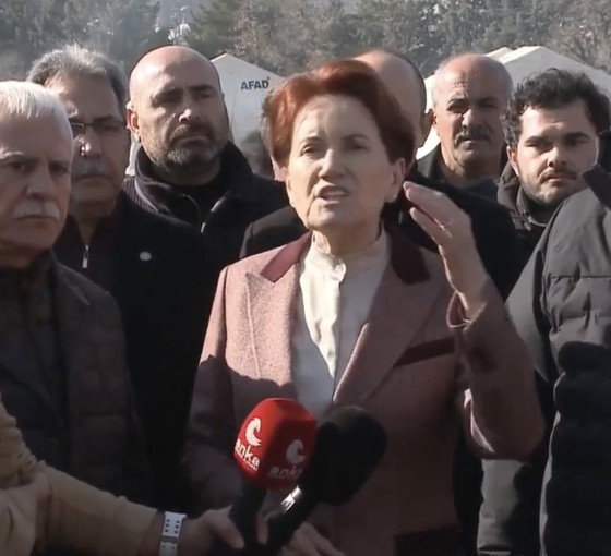 Meral Akşener üniversitelerin kapatılmasını eleştirdi