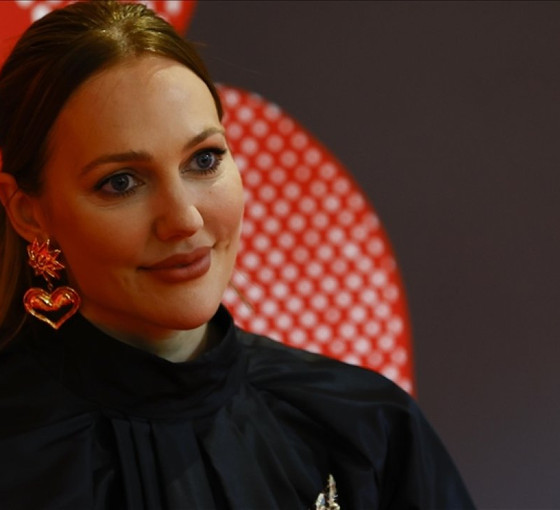 Meryem Uzerli, Hollywood yıldızlarıyla birlikte yardım toplayacak