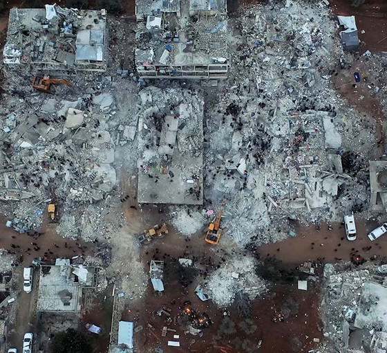 BM: Suriye'nin kuzeyinde 4 bin 300'den fazla kişi öldü