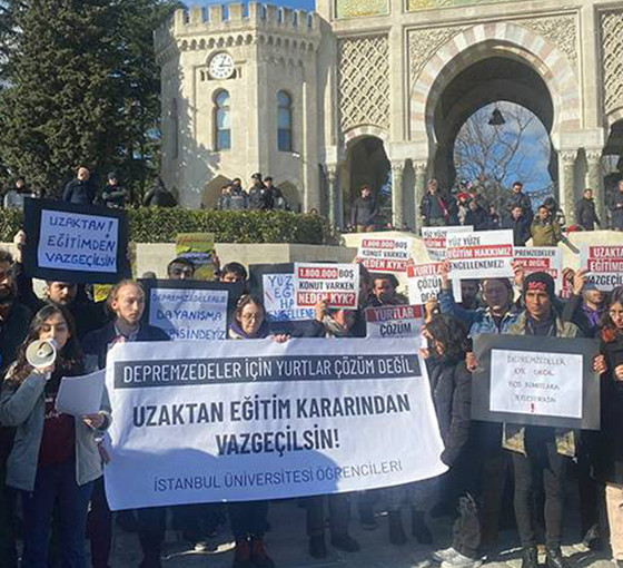Öğrencilerden 'uzaktan eğitim' protestosu: 'Neden her kriz durumunda ilk vazgeçilen eğitim olmak zorunda!'