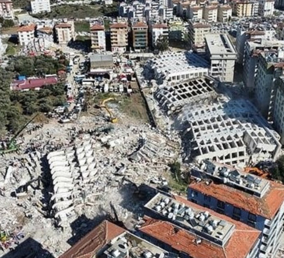 Rönesans Rezidans'ın 10 yıllık sakini: Binanın temeli kaymıştı, koridorda çatlak vardı