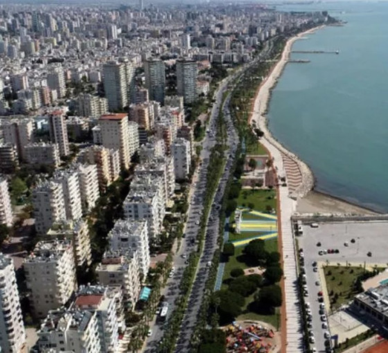 Mersin'de artan ev kiralarına tepki: Vicdanlı olun