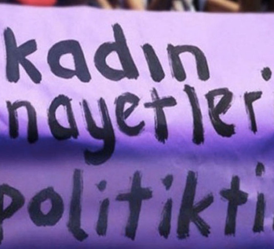 Erkekler 2022’de en az 327 kadını öldürdü