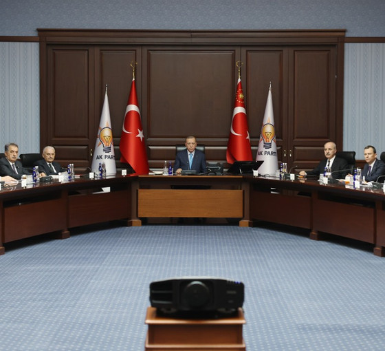 İddia: AKP MYK toplantısında seçim tarihi için 18 Haziran'ın altı çizildi