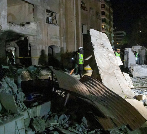 İsrail Şam'ı vurdu: Beş ölü, 15 yaralı