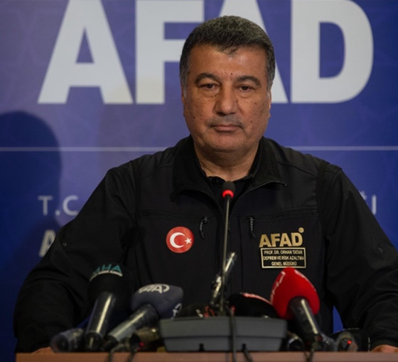 AFAD müdürü Orhan Tatar'dan 'artçı deprem' uyarısı: '6 ve üzerine çıkabilir'