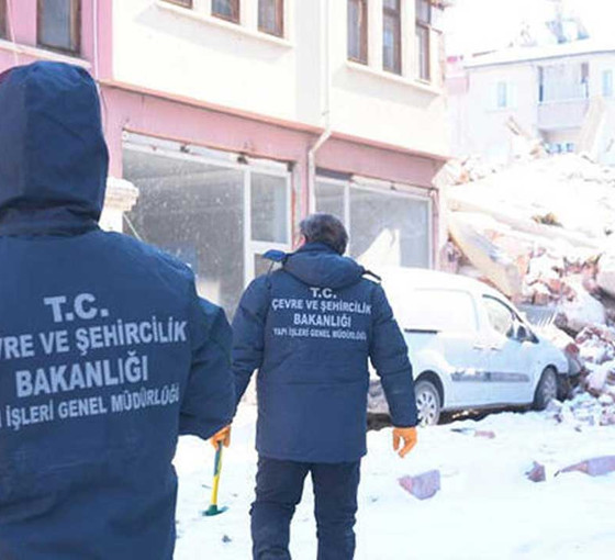 830 bin binada hasar tespit çalışması: 105 bini ağır hasarlı