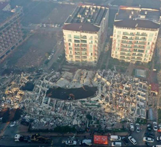 Hatay'daki Rende Sitesi'nde takipsizlik veren savcıya inceleme