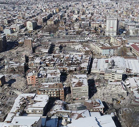 Malatya'da yıkılan binalara yönelik tutuklu sayısı 28'e yükseldi