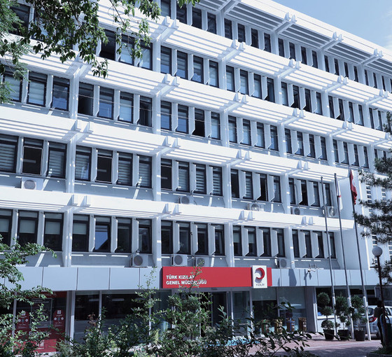 Kızılay 11 şirketle kâr amaçlı holdinge dönüşmüş durumda