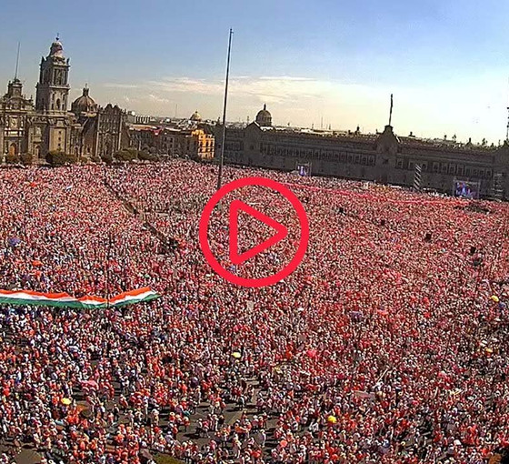 Meksika'da on binler seçim kurulunda değişiklik öngören yasayı protesto etti