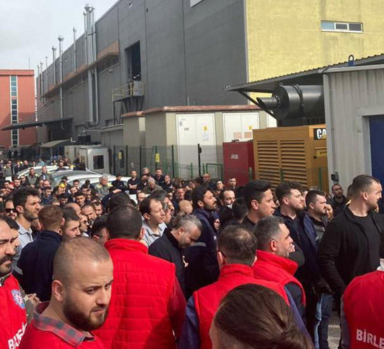 Mata işçileri ek zam talebiyle direnişte