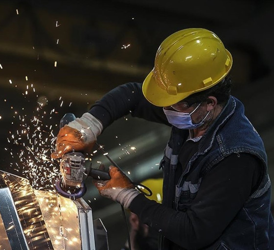 Sanayi üretimi beklentinin altında kaldı