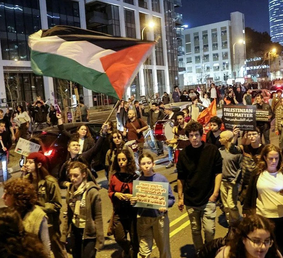 Tel Aviv'de Filistin'e destek eylemi: 'Huvara'daki pogromu hükümet teşvik etti'