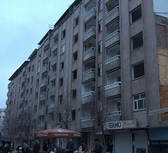 Elazığ'da 14 bin 698 bina incelendi:3 bin 309 bina ağır hasarlı