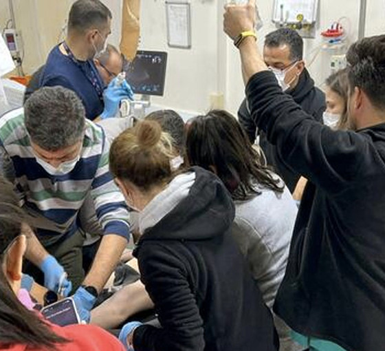 Deprem bölgesinde çocukların tedavisini üstlenen Prof. Dr. Saz: Bulaşıcı hastalıklar olabilir