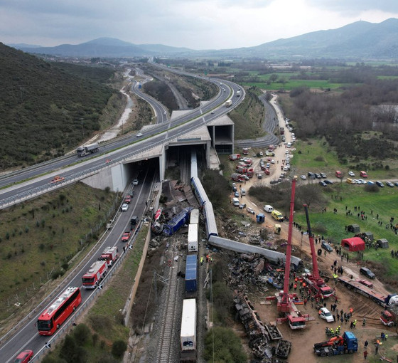 Yunanistan'da tren kazası: Ulaştırma Bakanı Karamanlis istifa etti