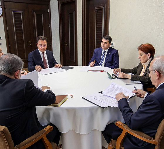 Akşener: Kılıçdaroğlu milletin dediğini kabul ederse masaya dönerim