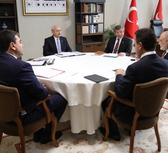 Akşener'in açıklamasınına ardından beş lider ortak açıklama yapacak