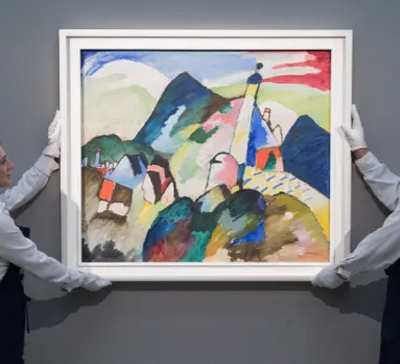 Naziler tarafından yağmalanan Kandinski tablosu rekor fiyata satıldı