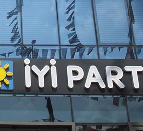 Akşener MHP-B’nin başkanı olmaktan kurtuldu