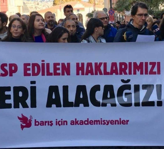 Birçok barış akademisyeni için yargıdan olumlu karar