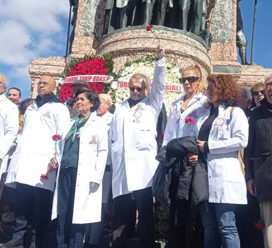 Maraş depremlerinin gölgesinde 14 Mart Tıp Bayramı