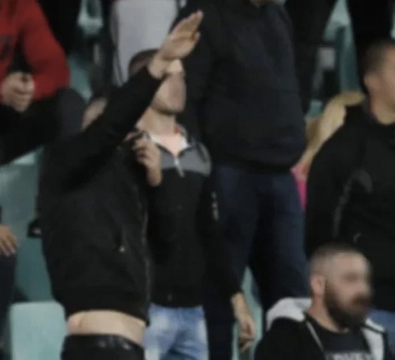 Üsküdar Amerikan Lisesi öğrencilerinin ‘Nazi selamı’na soruşturma