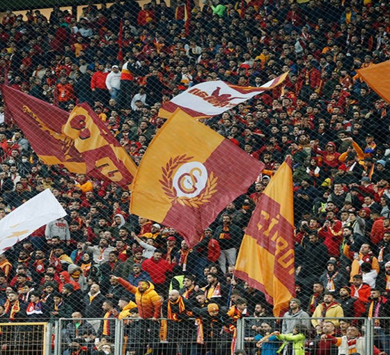 'Hükümet istifa' diyen taraftara Cumhurbaşkanına hakaret tutanağı