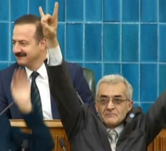 Eski ülkücülerin solculara öfkesi