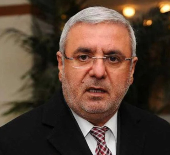 AKP'li Mehmet Metiner, 'Kürt seçmen' korkusuyla adaylık peşinde: 'HDP güçlenerek çıkar'