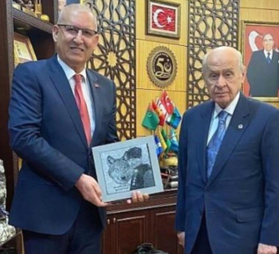 Kalp krizi geçiren MHP'li belediye başkanı vefat etti