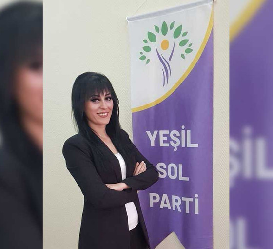 'Çocuklar ölmesin' diyen Ayşe Öğretmen Yeşil Sol Parti'den aday adayı oldu