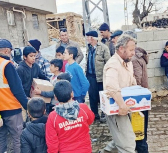 BİLMEZ HOCADAN TARİH TERSLERİ: Sınıf, Kolektif Kimlik ve Afet Meselesi
