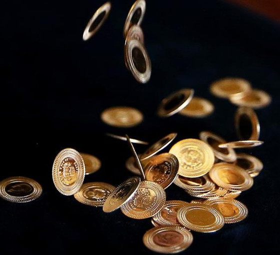 Fitch: Altın fiyatının zirveye yönelmesi büyük olasılık