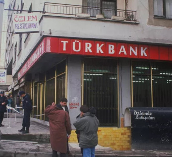 Asırlık Türkbank, seçim öncesi 'değerinin çok altında' satıldı